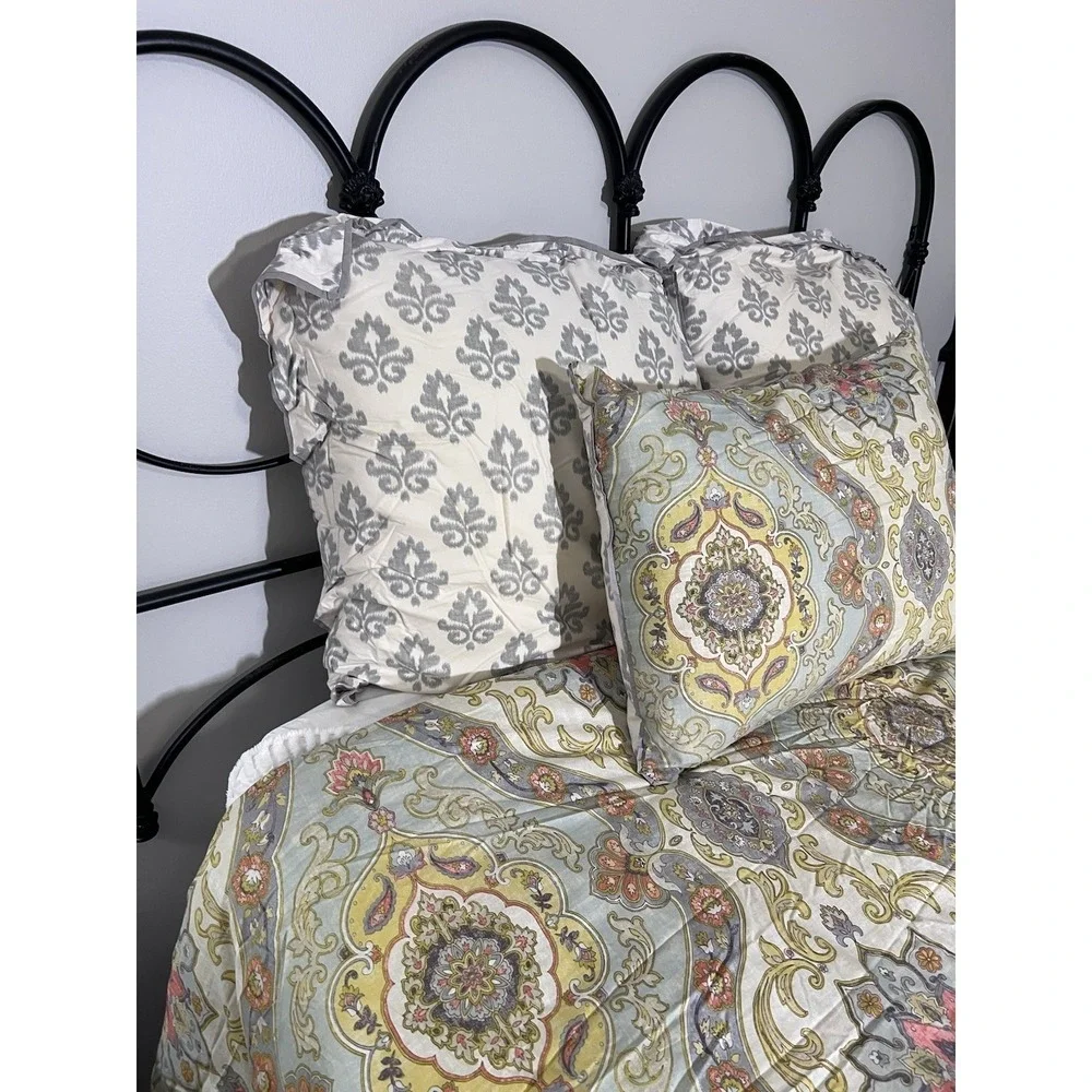 Paisley Mandala Reversible Full/Queen Comforter‎ Set- Nina Campbell 4 Piece Set